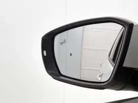 Volkswagen T-Cross (2020) thumbnail 23