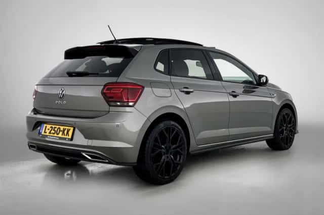 Volkswagen Polo (2021) thumbnail 4