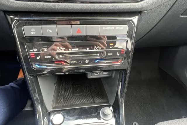 Volkswagen T-Cross (2024) thumbnail 11