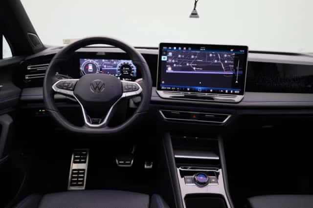 Volkswagen Tiguan (2025) thumbnail 6