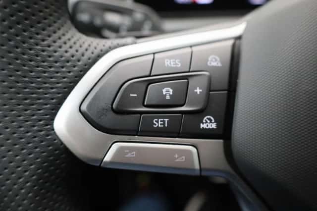 Volkswagen Tiguan (2025) thumbnail 26