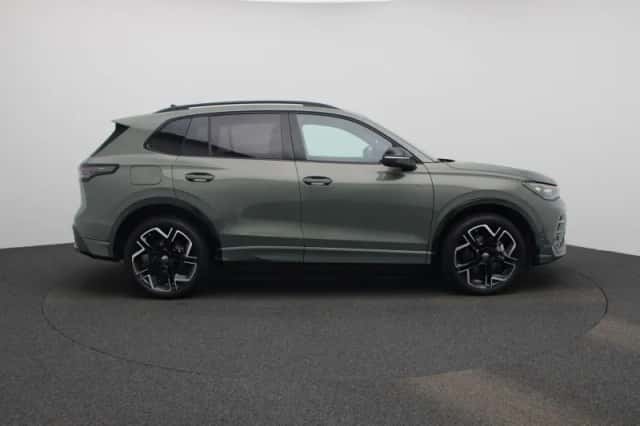 Volkswagen Tiguan (2025) thumbnail 6