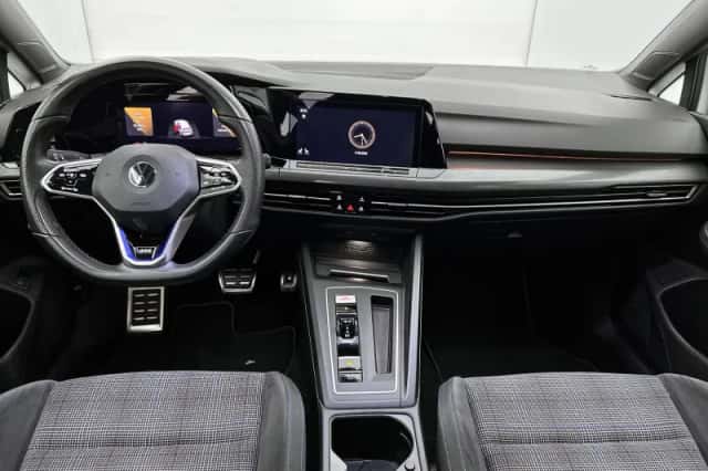Volkswagen Golf (2021) thumbnail 19