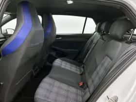 Volkswagen Golf (2021) thumbnail 25