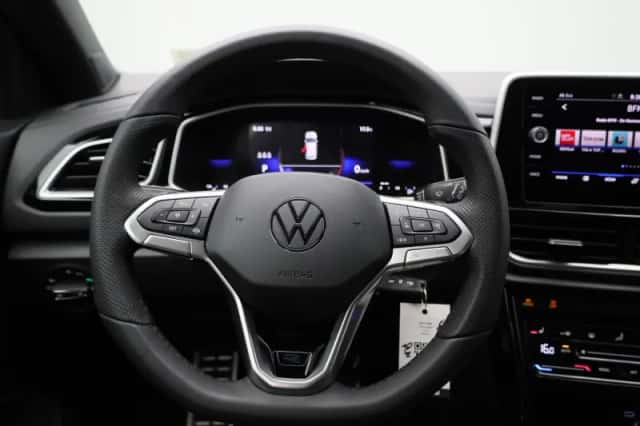 Volkswagen T-Roc (2025) thumbnail 7