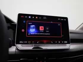 Volkswagen Golf (2025) thumbnail 25