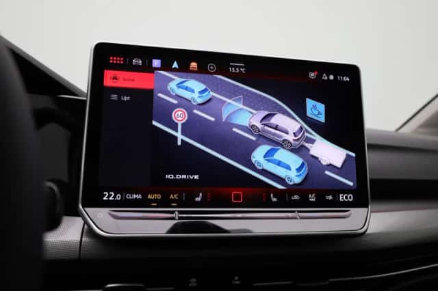 Volkswagen Golf (2025) thumbnail 27