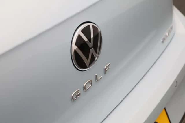 Volkswagen Golf (2025) thumbnail 35