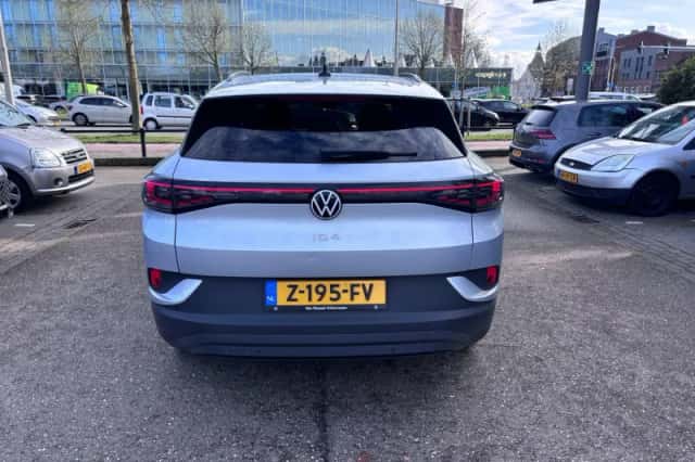 Volkswagen ID.4 (2024) thumbnail 6