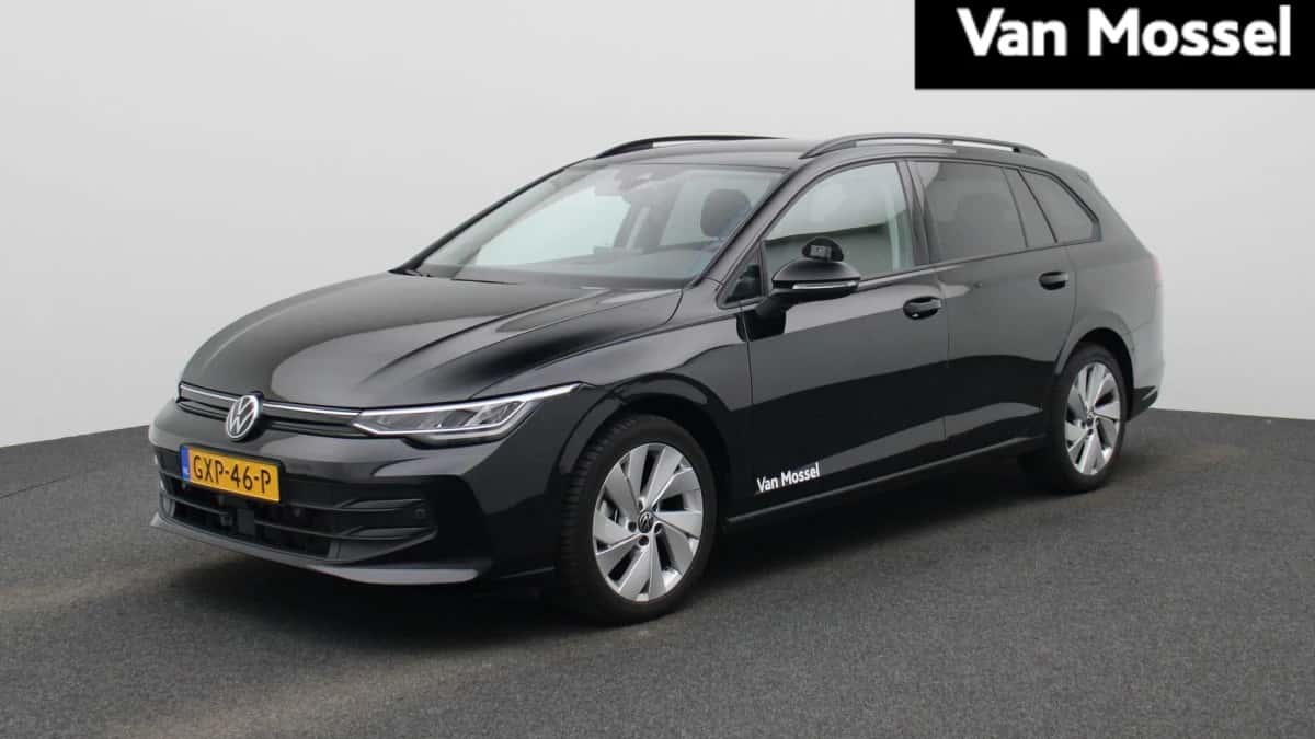 Volkswagen Golf (2025) — foto 1