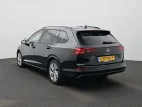 Volkswagen Golf (2025) thumbnail 2