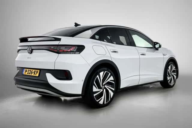 Volkswagen ID.5 (2022) thumbnail 4