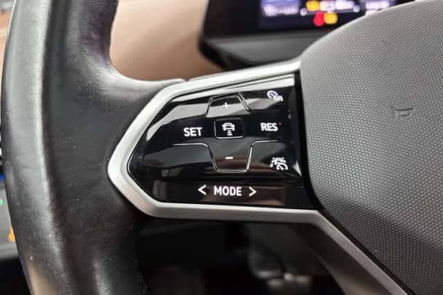 Volkswagen ID.5 (2022) thumbnail 6