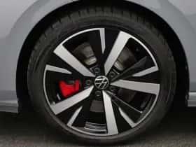 Volkswagen Golf (2025) thumbnail 13