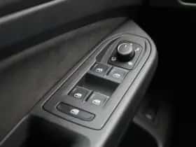 Volkswagen Golf (2025) thumbnail 34