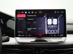 Volkswagen Golf (2025) thumbnail 26