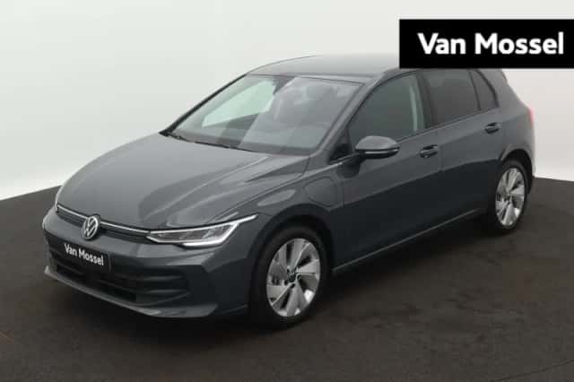 Volkswagen Golf (2026) thumbnail 1