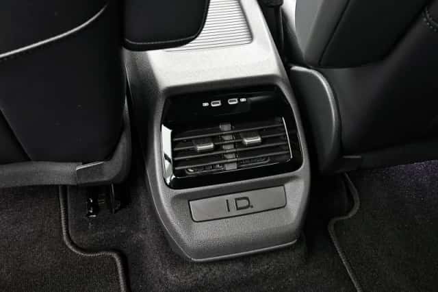 Volkswagen ID.4 (2026) thumbnail 11