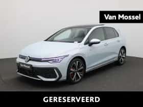 Volkswagen Golf (2025) thumbnail 1