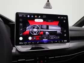 Volkswagen Golf (2025) thumbnail 17