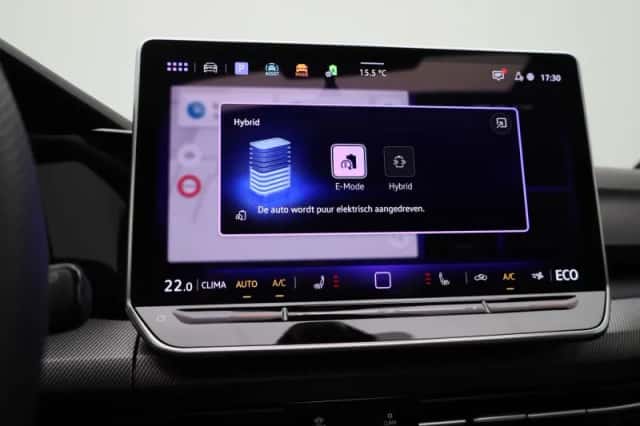 Volkswagen Golf (2025) thumbnail 26