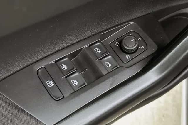 Volkswagen Taigo (2023) thumbnail 29