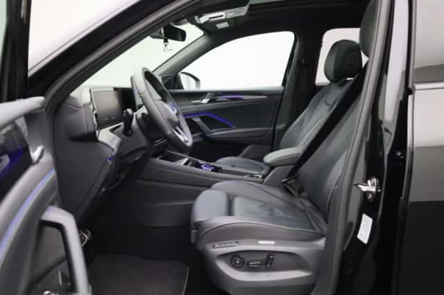 Volkswagen Tiguan (2025) thumbnail 11
