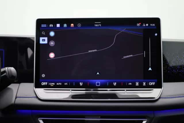Volkswagen Tiguan (2025) thumbnail 17