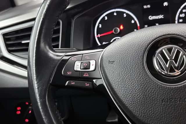 Volkswagen Polo (2018) thumbnail 6