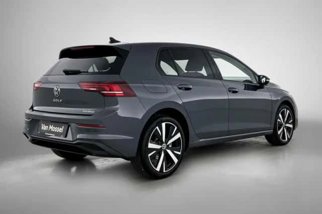 Volkswagen Golf (2026) thumbnail 5