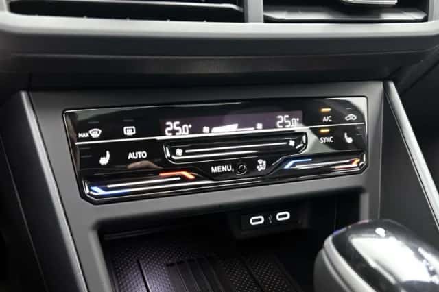 Volkswagen Polo (2025) thumbnail 18