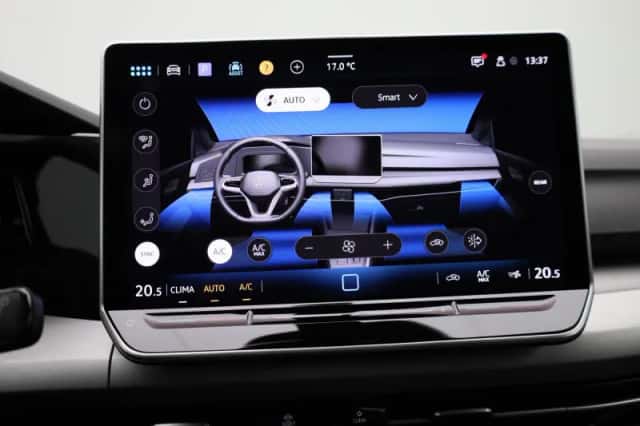 Volkswagen Golf (2025) thumbnail 21