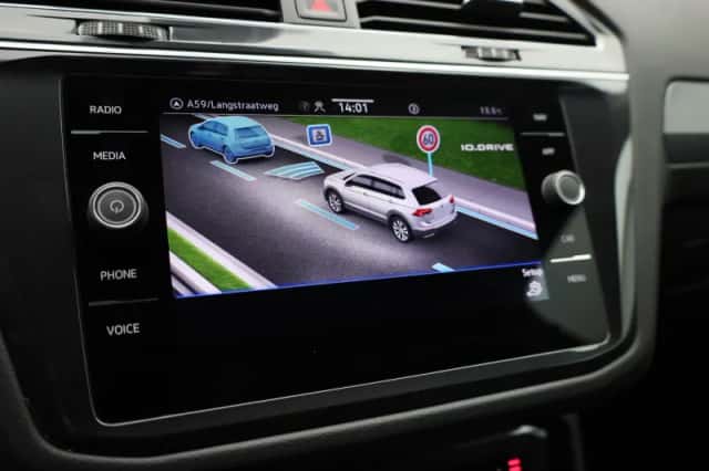 Volkswagen Tiguan (2022) thumbnail 27
