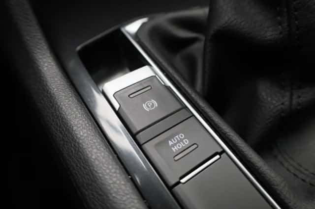 Volkswagen Tiguan (2022) thumbnail 29