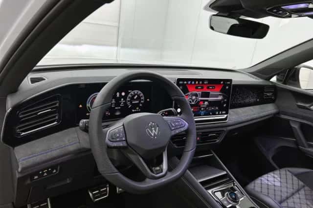 Volkswagen Tiguan (2026) thumbnail 18