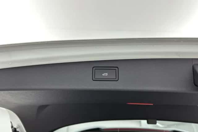 Volkswagen Tiguan (2026) thumbnail 25