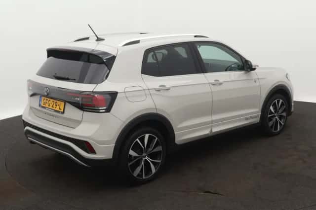 Volkswagen T-Cross (2024) thumbnail 4
