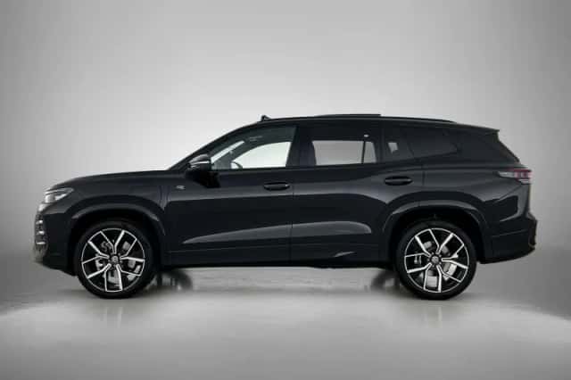 Volkswagen Tayron (2025) thumbnail 2