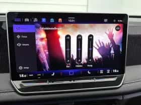 Volkswagen Tiguan (2024) thumbnail 15