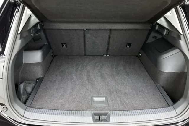 Volkswagen Tiguan (2024) thumbnail 33