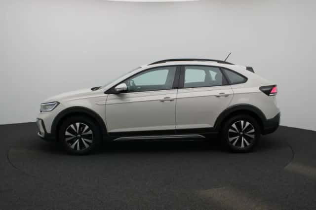 Volkswagen Taigo (2023) thumbnail 4