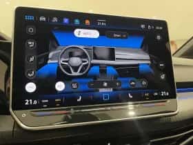 Volkswagen Golf (2025) thumbnail 34