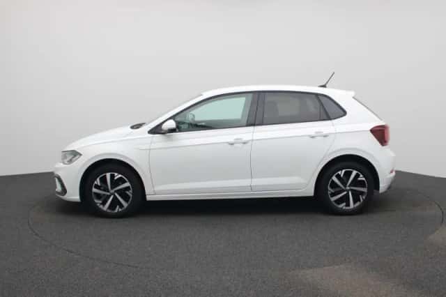 Volkswagen Polo (2022) thumbnail 4