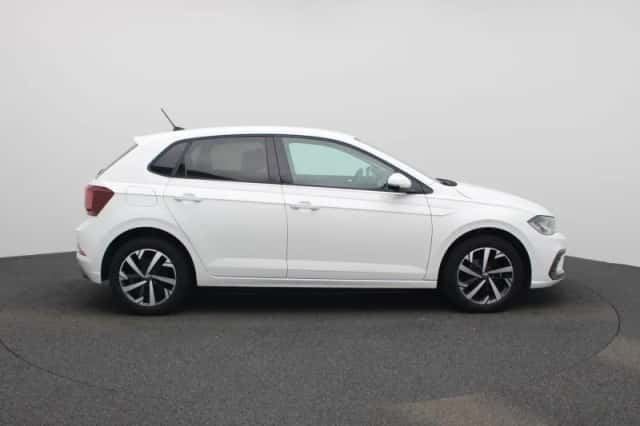 Volkswagen Polo (2022) thumbnail 6