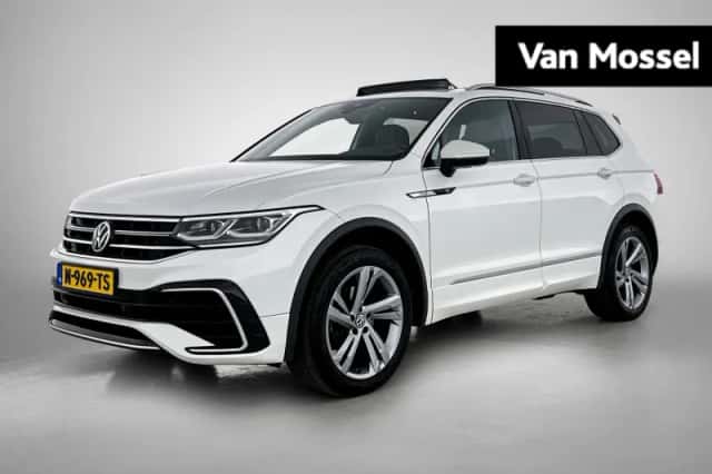 Volkswagen Tiguan (2022) thumbnail 1