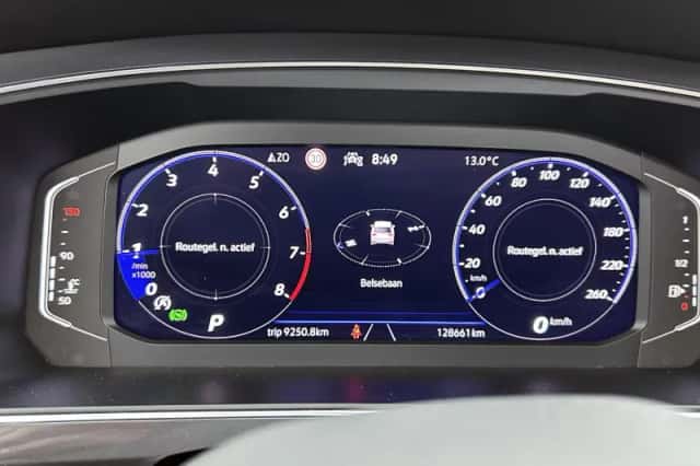 Volkswagen Tiguan (2022) thumbnail 19
