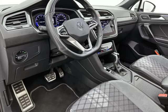 Volkswagen Tiguan (2022) thumbnail 20