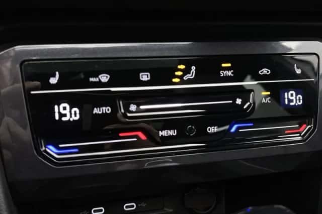 Volkswagen Tiguan (2022) thumbnail 22