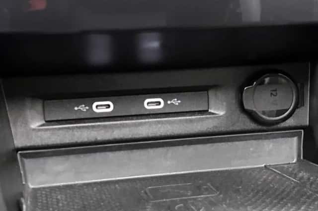 Volkswagen Tiguan (2022) thumbnail 39