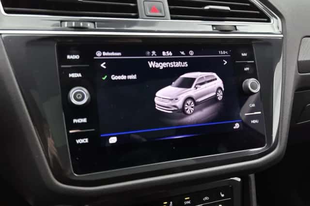 Volkswagen Tiguan (2022) thumbnail 9